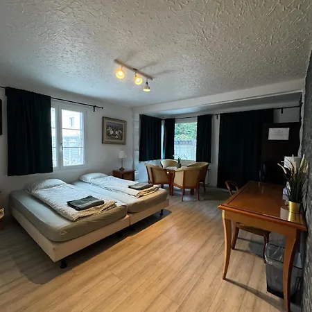 - View - For 6 Guests 아파트