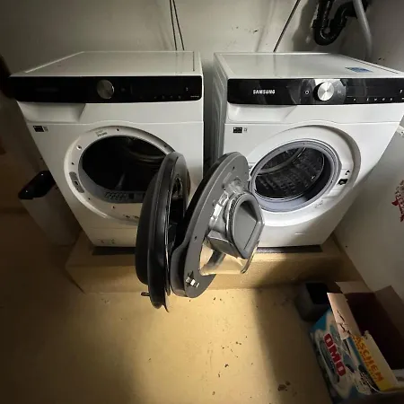 - View - For 6 Guests 아파트