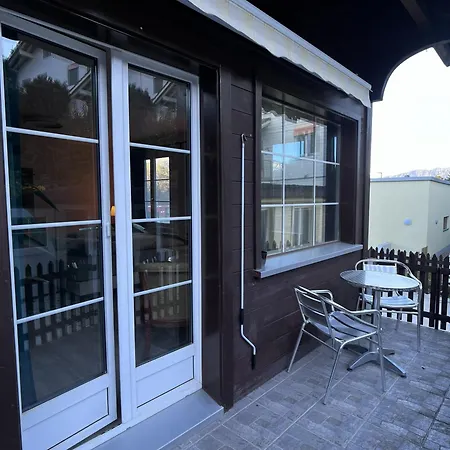 - View - For 6 Guests *