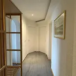 - View - For 6 Guests